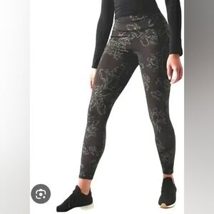 Athleta Rainier Leggings- Aluna Bloom Reflective XL